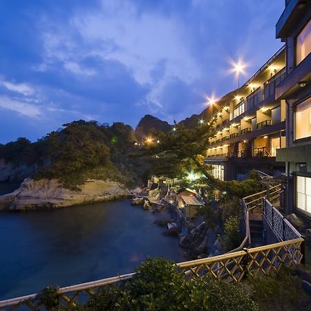 Umibenokakureyu Seiryu Hotell Nishiizu Exteriör bild