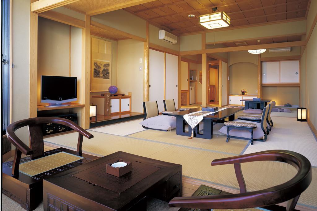 Umibenokakureyu Seiryu Hotell Nishiizu Exteriör bild